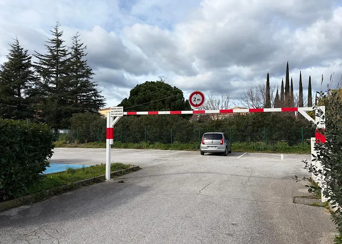 T3 Climatise Vue * La Londe-les-Maures